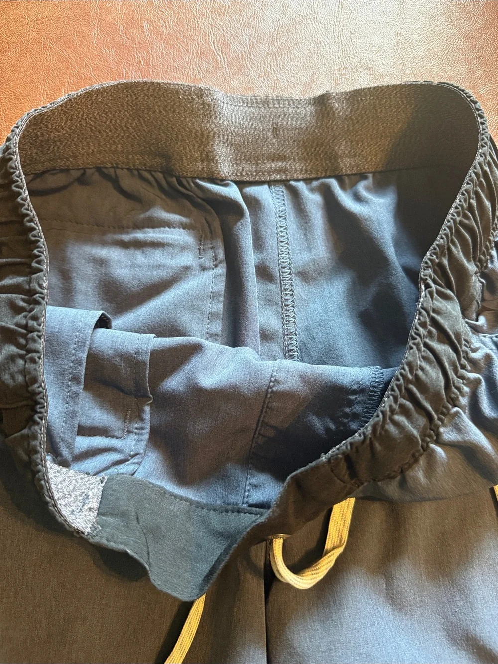 Men's Vuori “Banks Short Unlined 7” brand new size medium